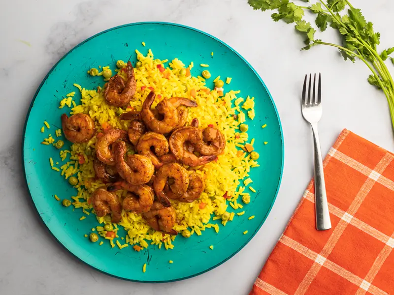 Camarones y Arroz Estilo Cajún